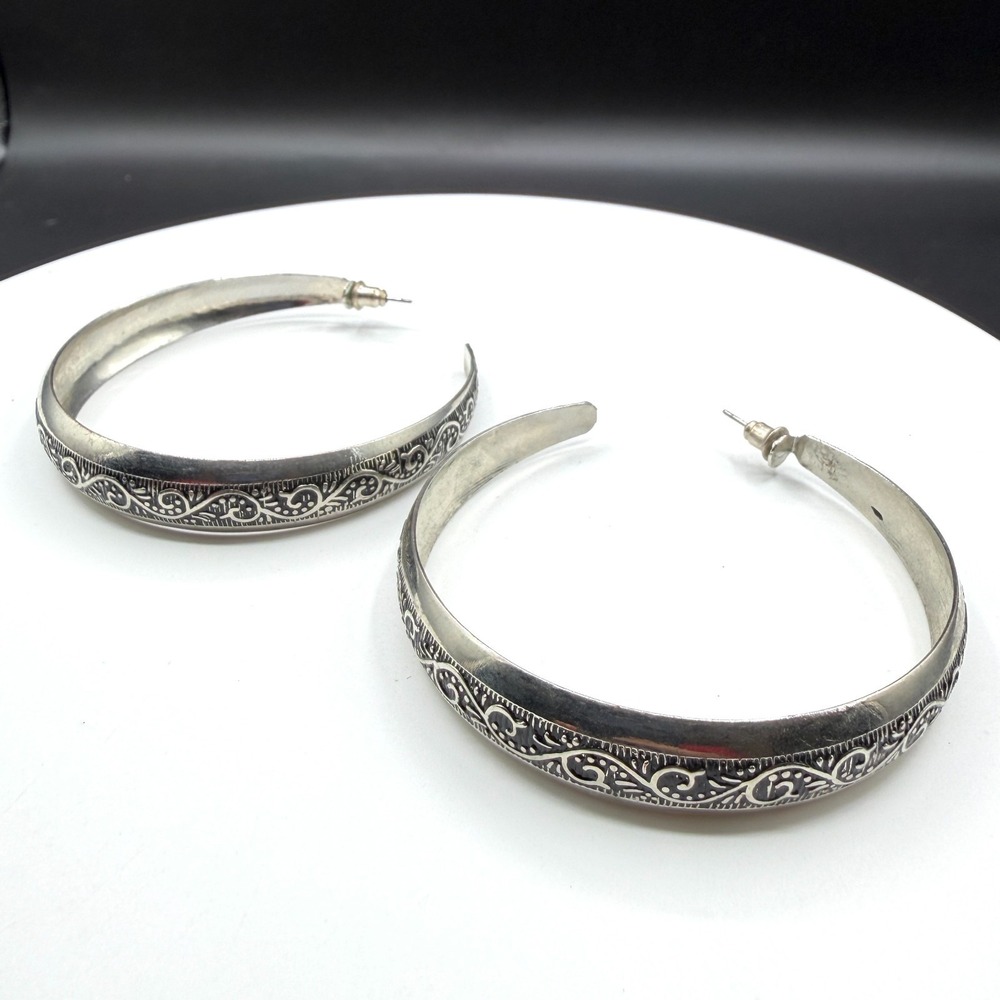 Silver Tone Paisley Scroll Hoop Earrings Large Boho Textured Statement Jewelry